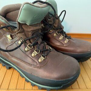 Cabelas Rimrock Mid Gore-Tex Hiker